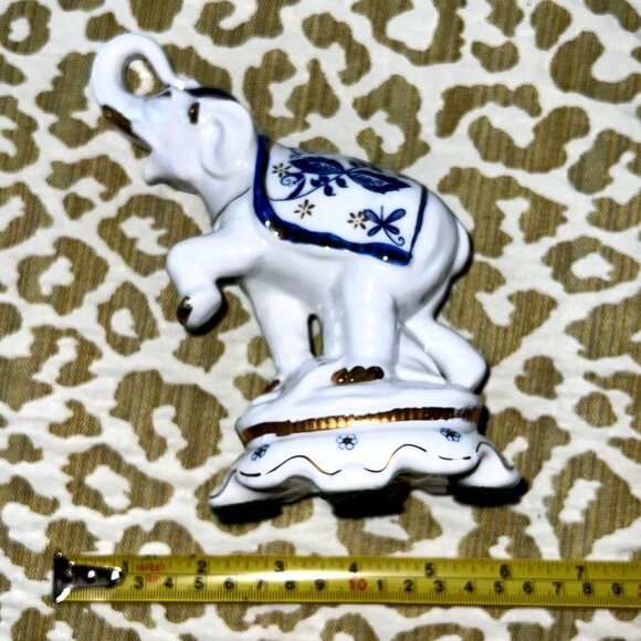 Porcelain Elephant Figurine WHT w/BLU GLD Floral Accents Trunk Up Lmt Ed Vienna - Picture 10 of 13